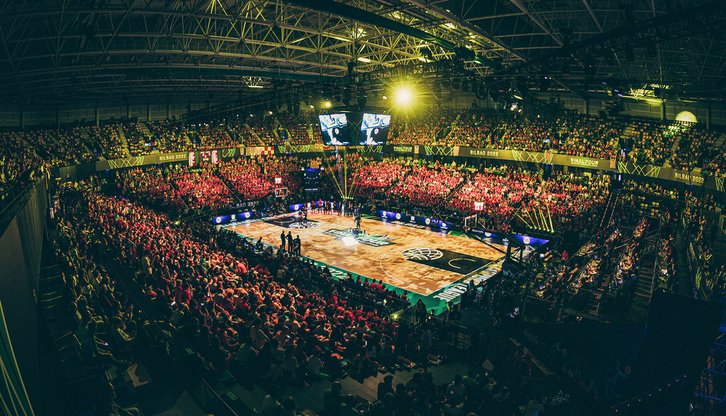 Robe basketball online